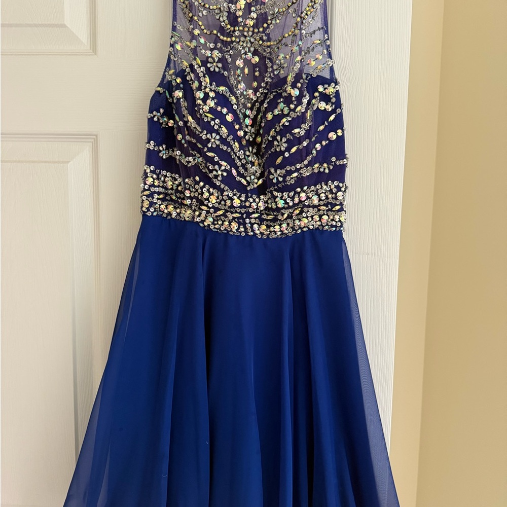 Elegant Blue Dress with Sequins